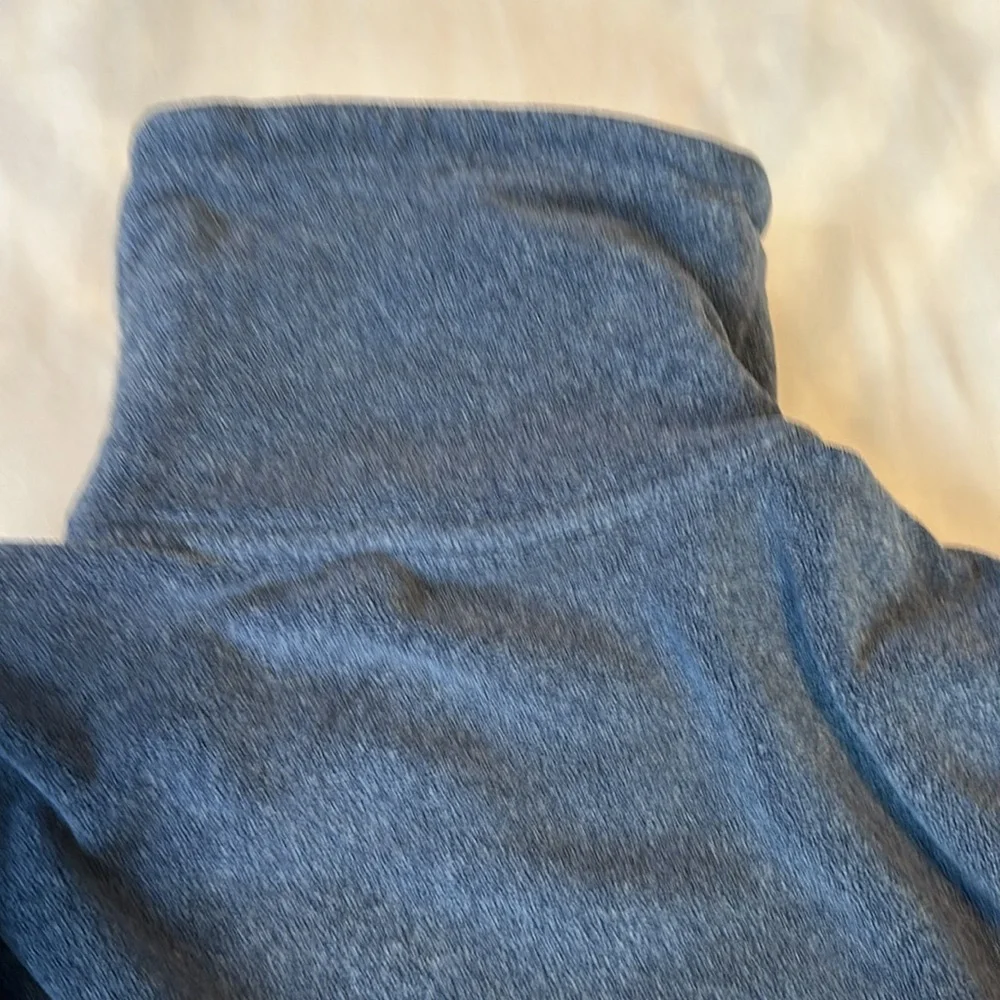 Women’s Nike Dry Fit Shirt Small